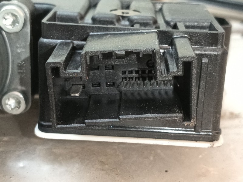 Recambio de elevalunas delantero izquierdo para volkswagen polo vi (aw1, bz1, ae1) 1.0 tsi referencia OEM IAM 2G4837461D  
