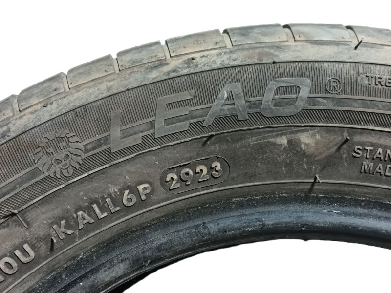 Recambio de neumatico para » otros... modelos referencia OEM IAM 165/70 R14 81T 2 LEAO