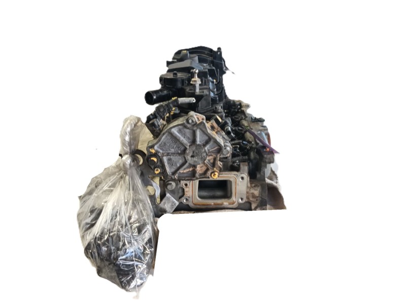 Recambio de culata para peugeot 5008 (0u_, 0e_) 1.6 hdi referencia OEM IAM   