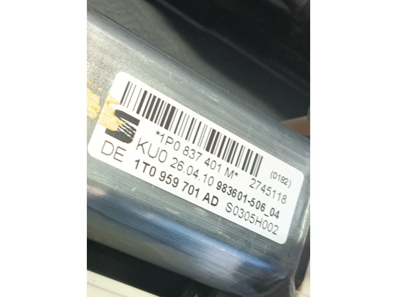 Recambio de elevalunas delantero izquierdo para seat leon (1p1) 1.6 tdi referencia OEM IAM   