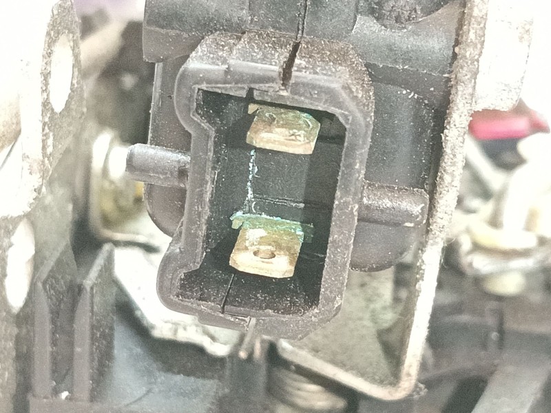 Recambio de cerradura puerta delantera izquierda para dacia logan express (fs_) 1.5 dci (fs0w) referencia OEM IAM 6001547504  