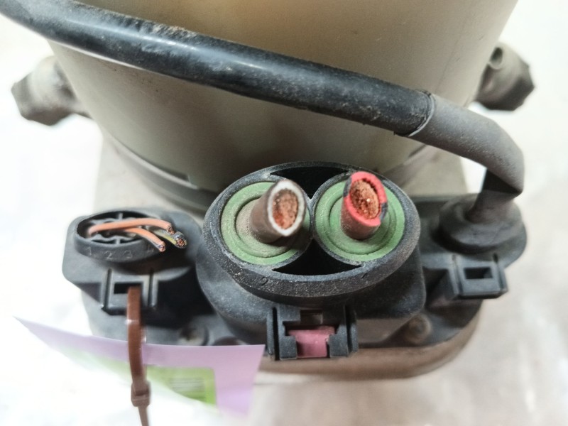 Recambio de bomba direccion para seat ibiza iv (6j5, 6p1) 1.4 tdi referencia OEM IAM 6R0423156A M26890015PD 