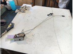 Recambio de cerradura puerta trasera derecha para dacia logan ambiance referencia OEM IAM 6001547513  