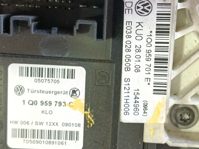 Recambio de elevalunas delantero izquierdo para volkswagen eos (1f7, 1f8) 2.0 tdi referencia OEM IAM 1Q0837461G  