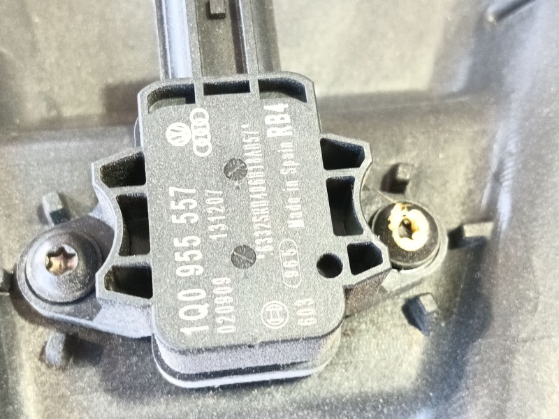 Recambio de elevalunas delantero izquierdo para volkswagen eos (1f7, 1f8) 2.0 tdi referencia OEM IAM 1Q0837461G  