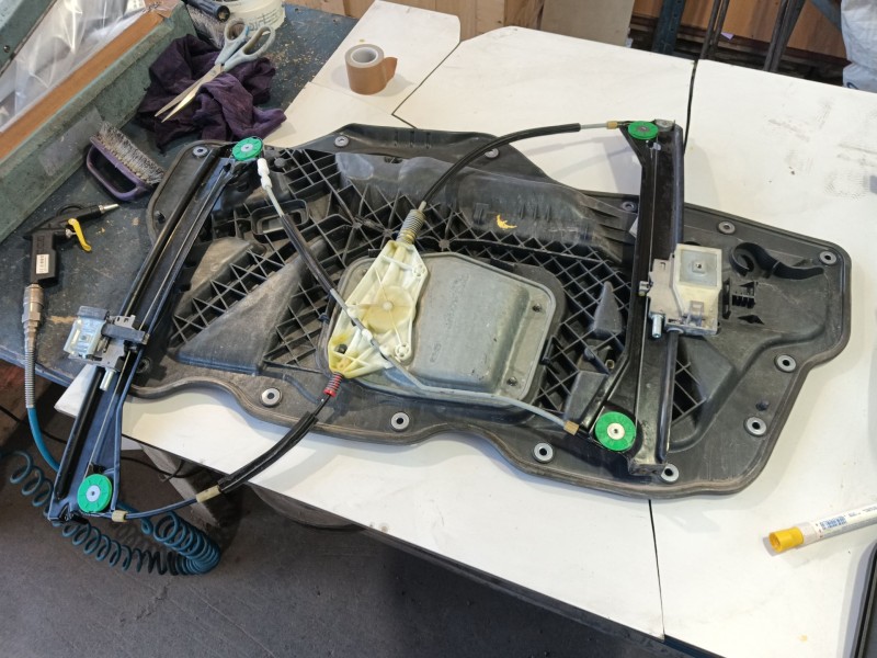 Recambio de elevalunas delantero izquierdo para volkswagen eos (1f7, 1f8) 2.0 tdi referencia OEM IAM 1Q0837461G  