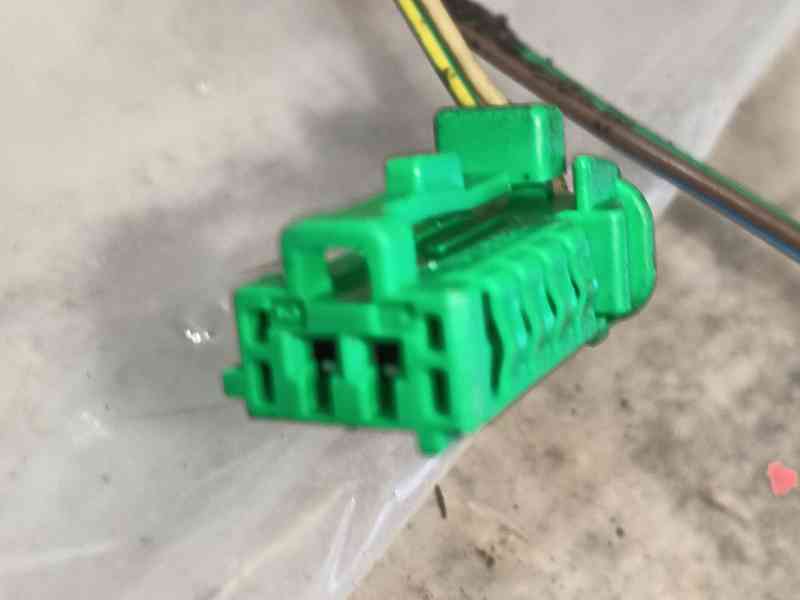 Recambio de espejo retrovisor izquierdo para citroën c4 i (lc_) 1.4 16v referencia OEM IAM 8149YP  