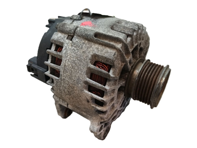 Recambio de alternador para seat leon (1p1) 1.6 tdi referencia OEM IAM 06F903023G  