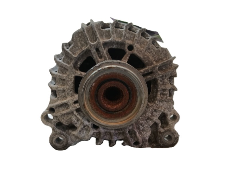 Recambio de alternador para seat leon (1p1) 1.6 tdi referencia OEM IAM 06F903023G  