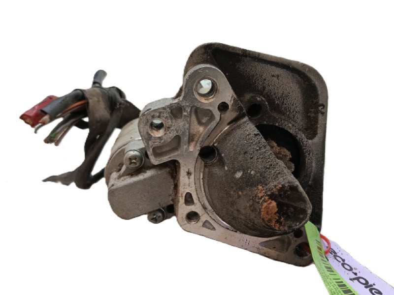 Recambio de motor arranque para dacia logan ambiance referencia OEM IAM 233008242R  
