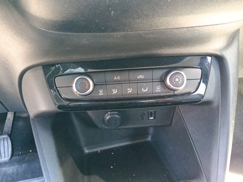 Recambio de mando calefaccion / aire acondicionado para opel corsa f (p2jo) 1.2 (68) referencia OEM IAM   