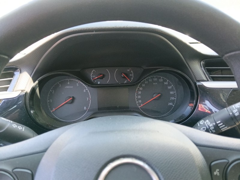 Recambio de cuadro instrumentos para opel corsa f (p2jo) 1.2 (68) referencia OEM IAM   