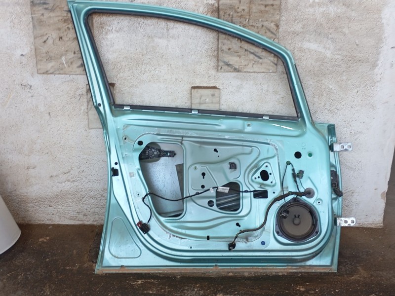 Recambio de puerta delantera izquierda para opel corsa e (x15) 1.4 (08, 68) referencia OEM IAM   