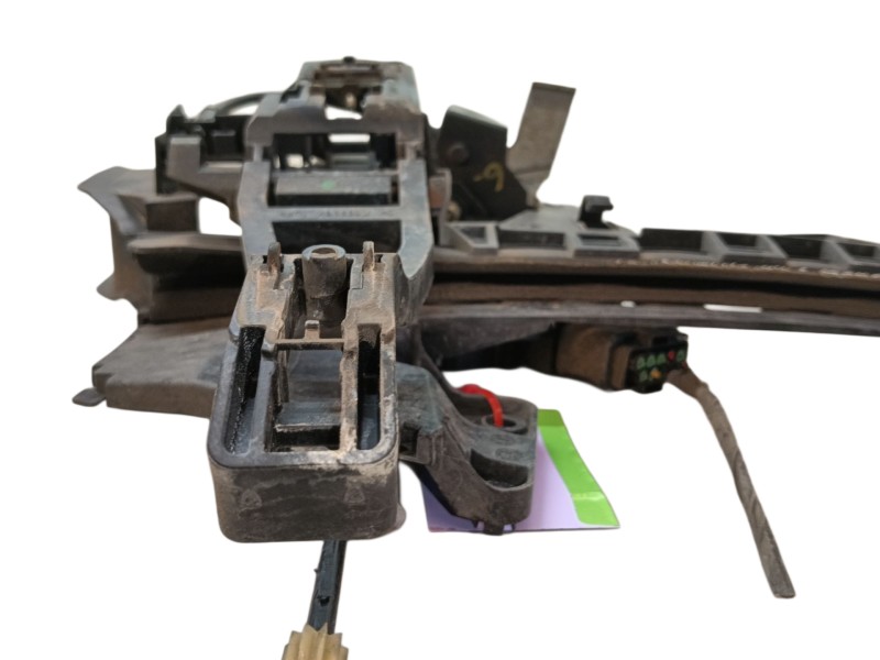 Recambio de cerradura puerta trasera izquierda para ford focus ii turnier (da_, ffs, ds) 1.6 tdci referencia OEM IAM 5041666  