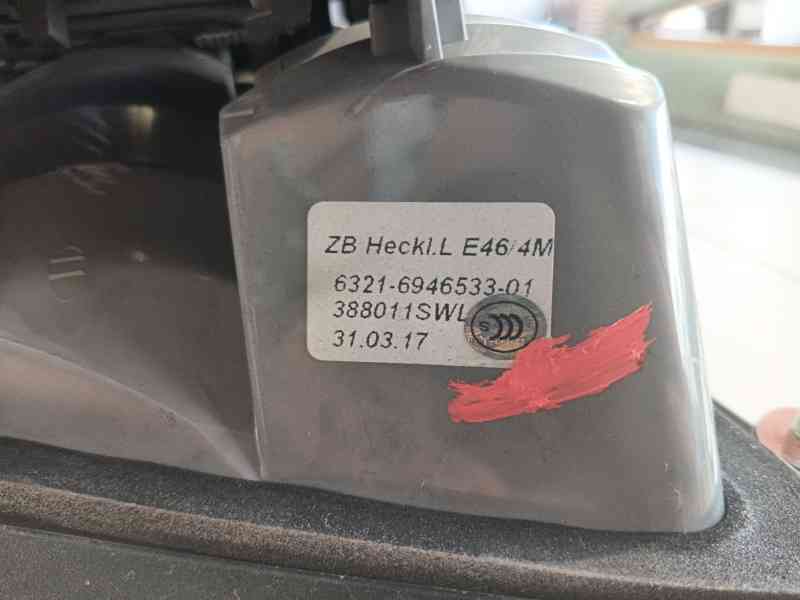 Recambio de piloto trasero izquierdo para bmw 3 (e46) 320 d referencia OEM IAM 63218364921  
