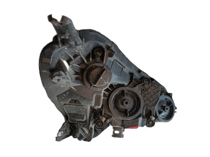 Recambio de faro izquierdo para opel corsa e (x15) 1.4 (08, 68) referencia OEM IAM 39108226 084421186L 