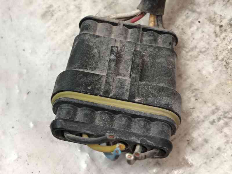 Recambio de piloto trasero izquierdo interior para chatenet ch26 0.5 diesel referencia OEM IAM   