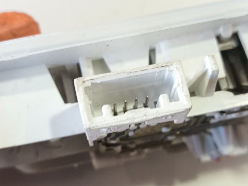 Recambio de luz interior delantera central para renault captur i (j5_, h5_) 1.5 dci 90 referencia OEM IAM   