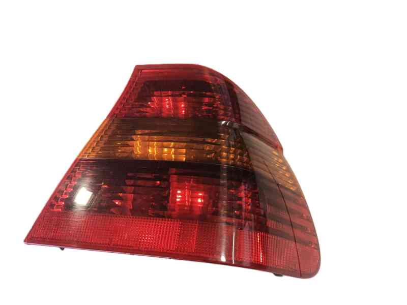 Recambio de piloto trasero derecho para bmw 3 (e46) 320 d referencia OEM IAM 63218364922  
