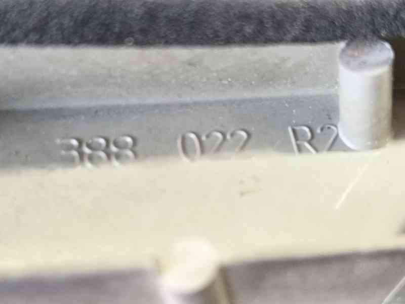Recambio de piloto trasero derecho para bmw 3 (e46) 320 d referencia OEM IAM 63218364922  