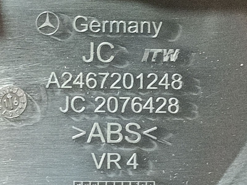 Recambio de guarnecido puerta delantera derecha para mercedes-benz clase gla (x156) gla 220 d (156.903) referencia OEM IAM A1767