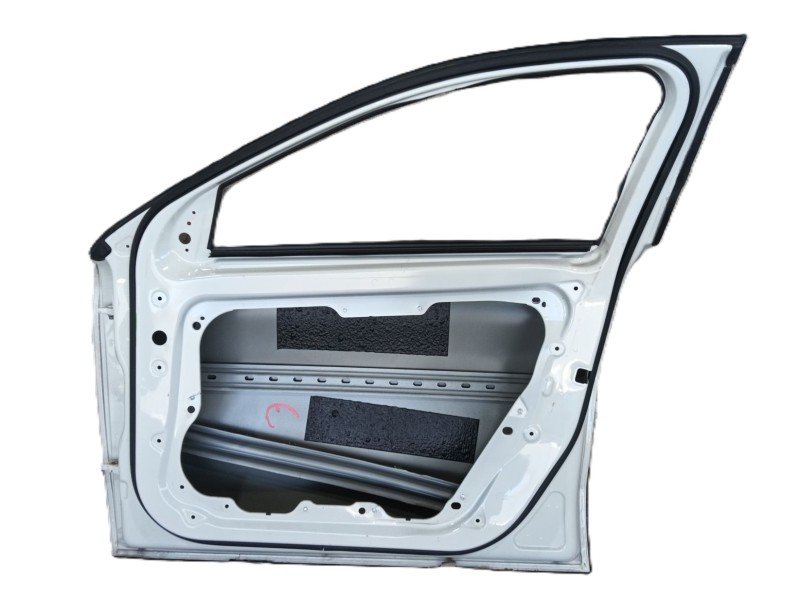 Recambio de puerta delantera derecha para mercedes-benz clase gla (x156) gla 220 d (156.903) referencia OEM IAM 156720020564  
