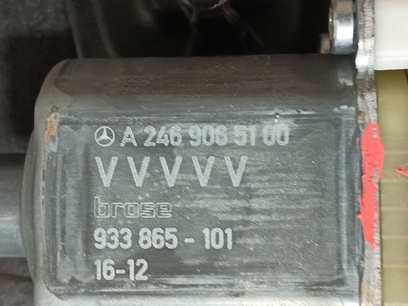 Recambio de elevalunas delantero izquierdo para mercedes-benz clase gla (x156) gla 220 d (156.903) referencia OEM IAM A176720650