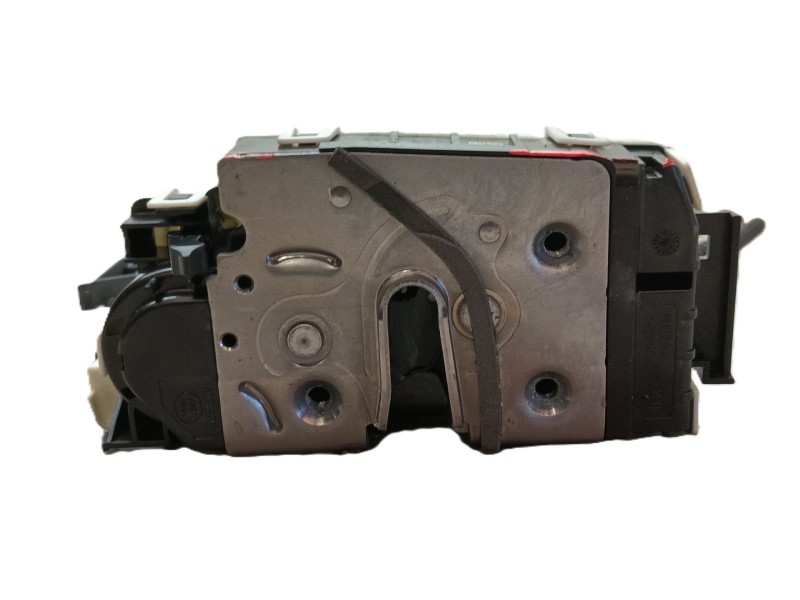 Recambio de cerradura puerta trasera izquierda para mercedes-benz clase gla (x156) gla 220 d (156.903) referencia OEM IAM 204730
