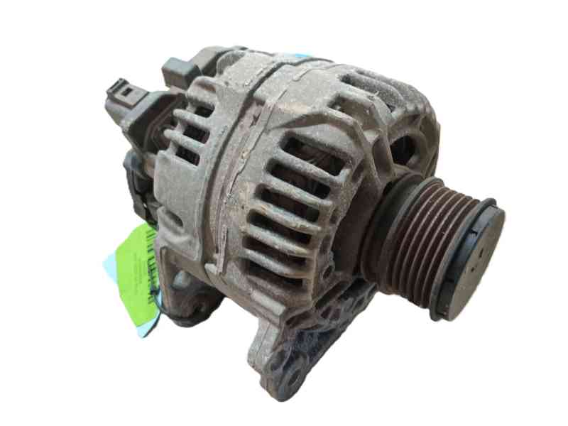 Recambio de alternador para seat ibiza iii (6l1) 1.4 tdi referencia OEM IAM 38903018R 0124325012 