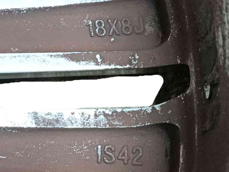 Recambio de llanta para opel insignia a (g09) 2.0 cdti (68) referencia OEM IAM 13313796 18x8J IS42