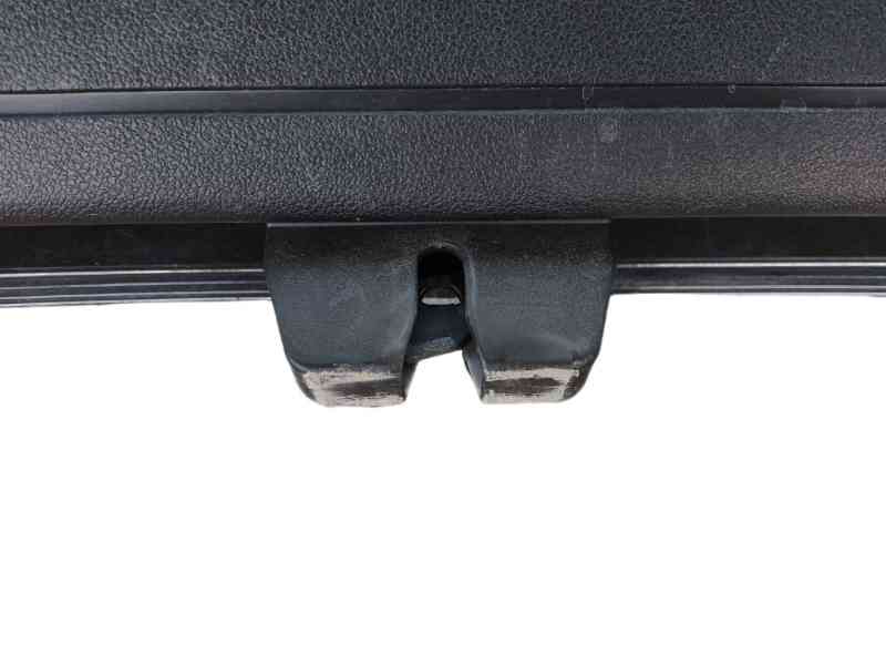 Recambio de porton trasero para ford focus berlina (cap) ghia referencia OEM IAM 1487316  
