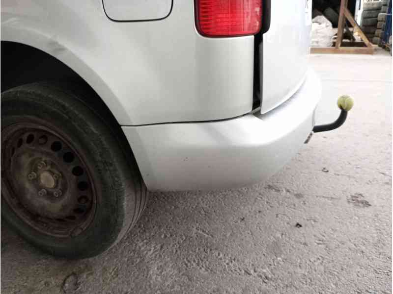 Recambio de paragolpes trasero para volkswagen caddy ka/kb (2c) comfortline referencia OEM IAM 2K0807417ALGRU 2K0807363 