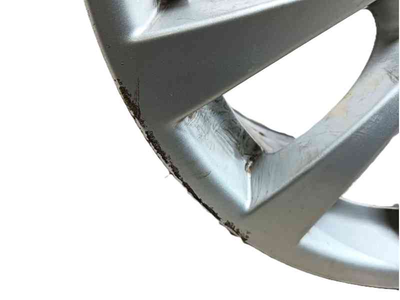 Recambio de llanta para bmw 3 (f30, f80) 318 d referencia OEM IAM 36116796236 IS37 7 1/2Jx17H2