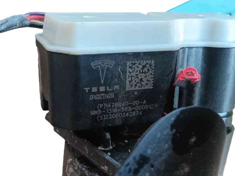 Recambio de tapa exterior combustible para tesla model 3 ev awd referencia OEM IAM 150551400D FXC22084D00337 