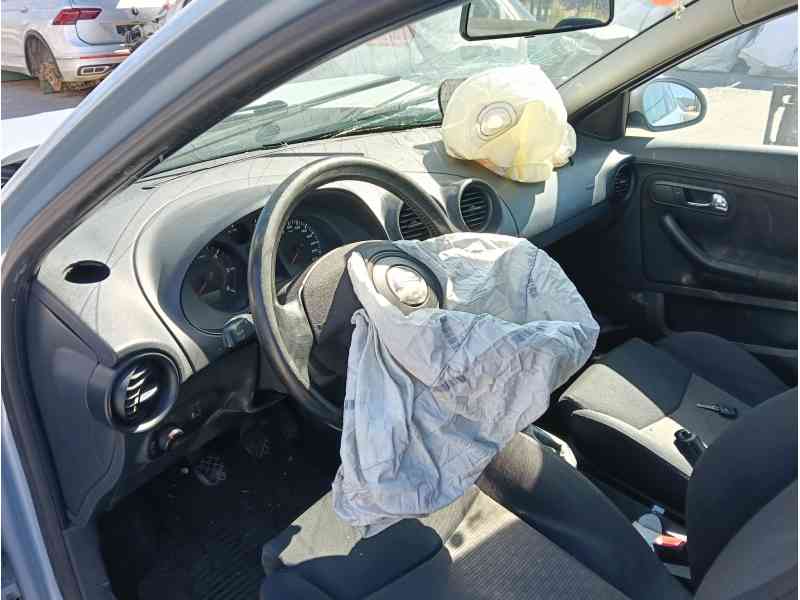 seat cordoba (6l2) del año 2003