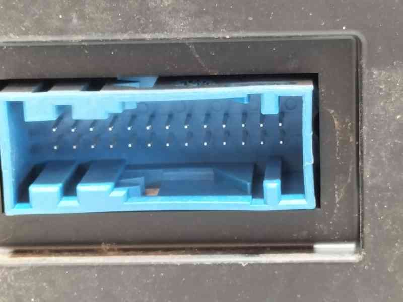Recambio de mando calefaccion / aire acondicionado para peugeot 1007 dolce referencia OEM IAM 96530443XT  