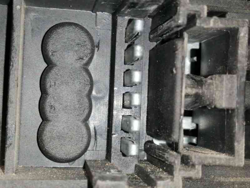 Recambio de piloto trasero izquierdo para renault kangoo (f/kc0) generique referencia OEM IAM 8200150623  