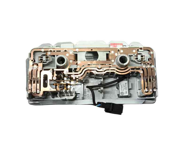Recambio de luz interior para seat ibiza iv (6j5, 6p1) 1.4 referencia OEM IAM 3B0947105CY20 3B0947105C 