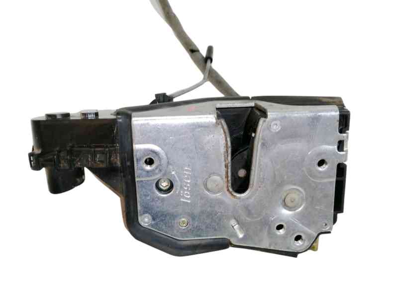 Recambio de cerradura puerta delantera izquierda para bmw serie 3 berlina (e46) 2.0 16v diesel cat referencia OEM IAM FTL241  