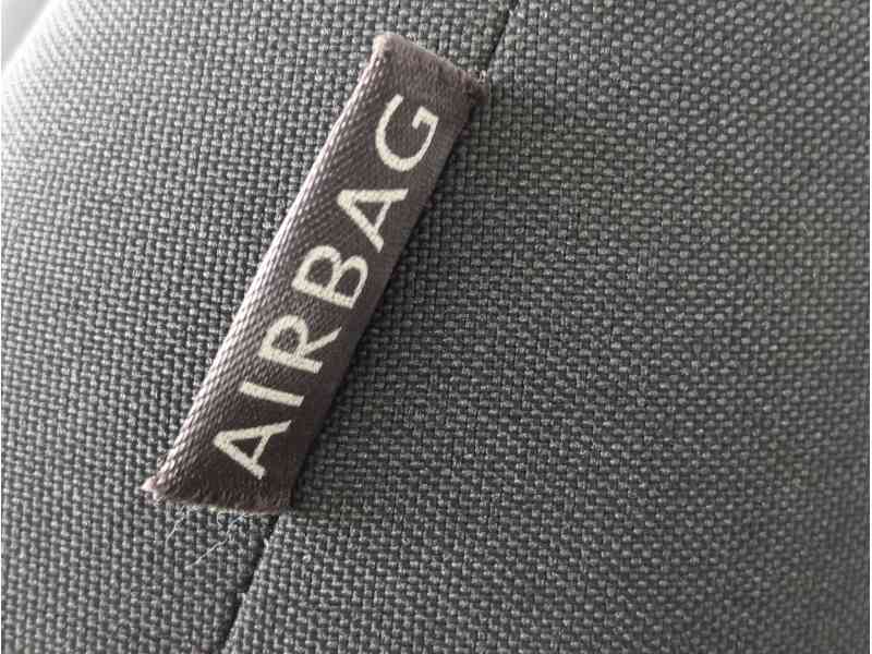 Recambio de asiento delantero izquierdo para volkswagen polo v (6r1, 6c1) 1.4 tdi referencia OEM IAM 6C0881405BEDG  