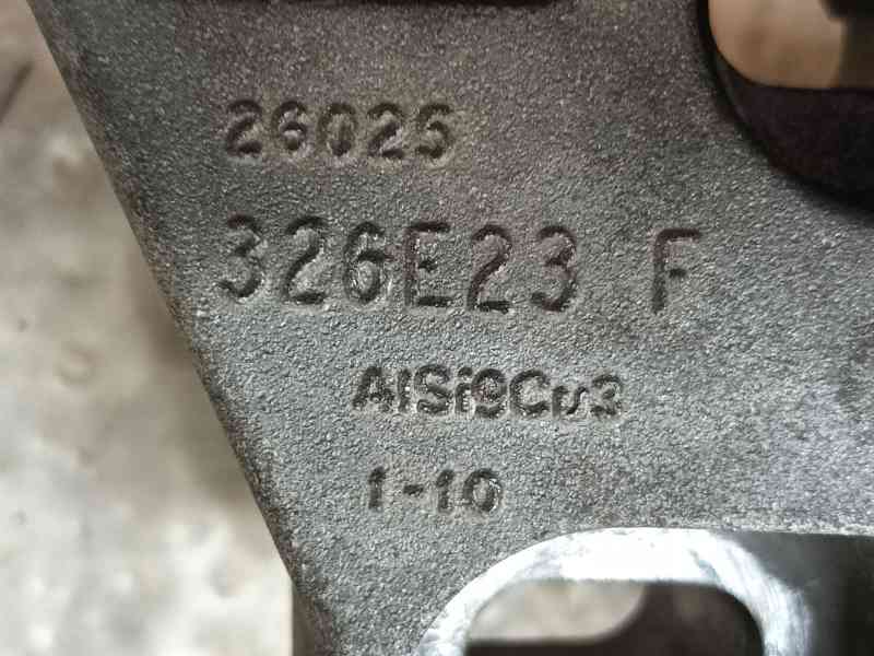 Recambio de soporte motor delantero derecho para mercedes-benz clase gla (x156) gla 220 d (156.903) referencia OEM IAM A24624006