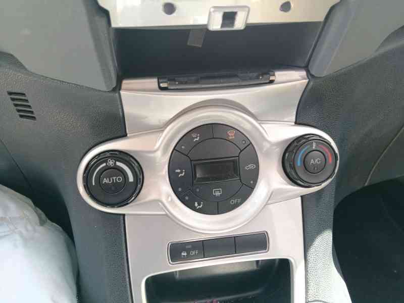 Recambio de mando calefaccion / aire acondicionado para ford fiesta vi (cb1, ccn) 1.6 ti referencia OEM IAM   