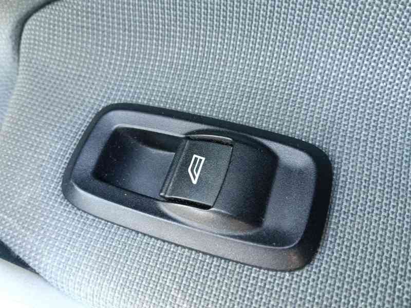 Recambio de mando elevalunas delantero derecho para ford fiesta vi (cb1, ccn) 1.6 ti referencia OEM IAM   