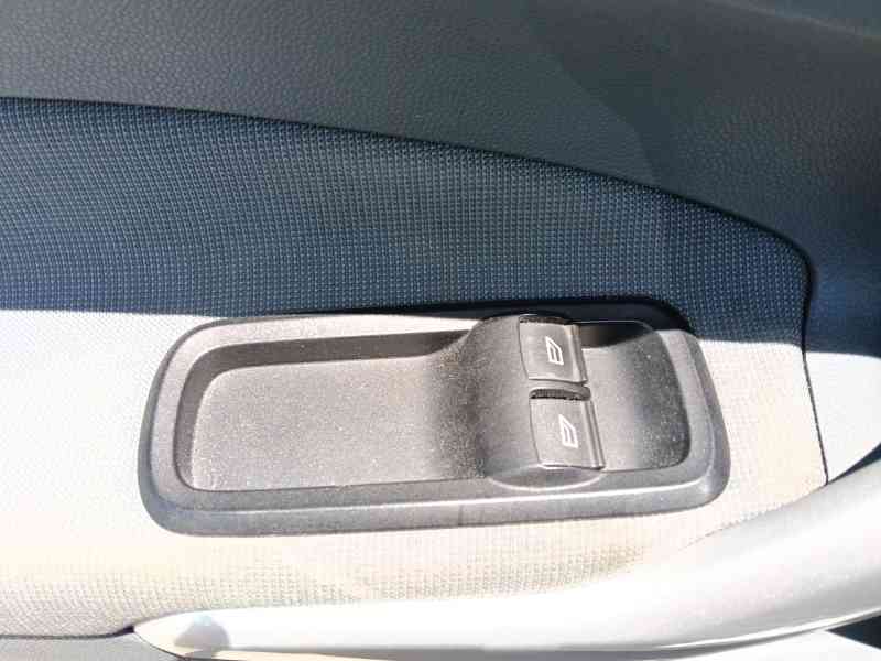 Recambio de mando elevalunas delantero izquierdo para ford fiesta vi (cb1, ccn) 1.6 ti referencia OEM IAM   