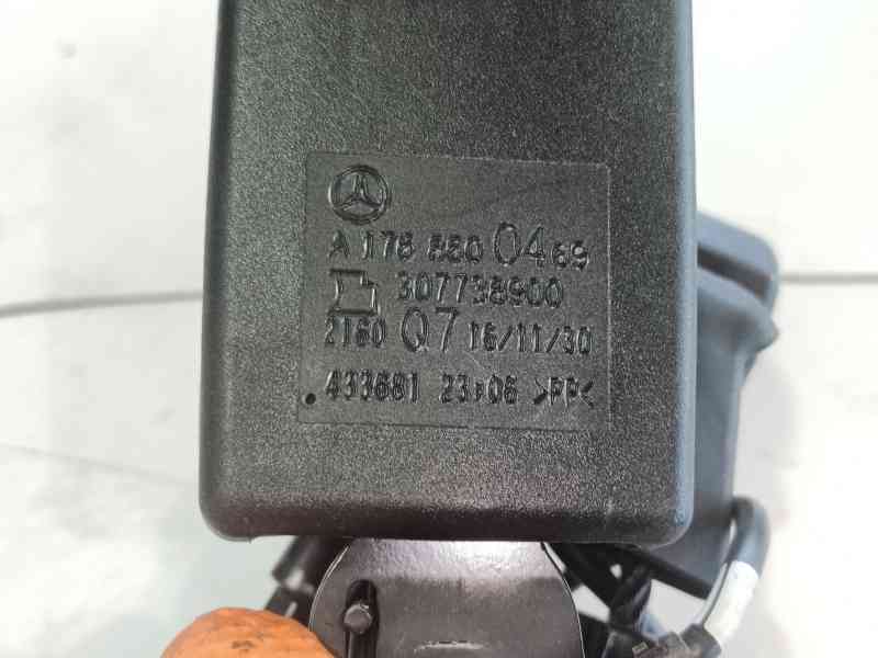 Recambio de enganche cinturon trasero izquierdo para mercedes-benz clase gla (x156) gla 220 d (156.903) referencia OEM IAM   