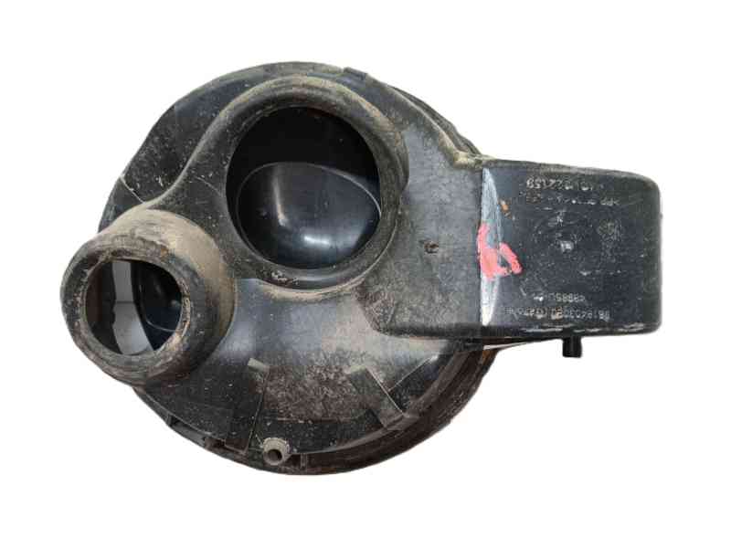 Recambio de tapa exterior combustible para peugeot 208 i (ca_, cc_) 1.5 bluehdi 100 referencia OEM IAM 9818402980 9818403080 