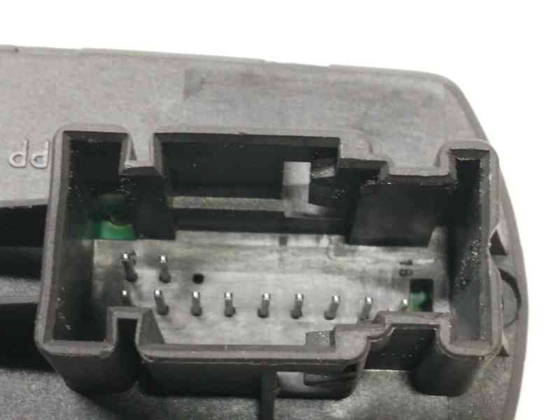 Recambio de mando elevalunas delantero izquierdo para opel corsa e business referencia OEM IAM 13430017  