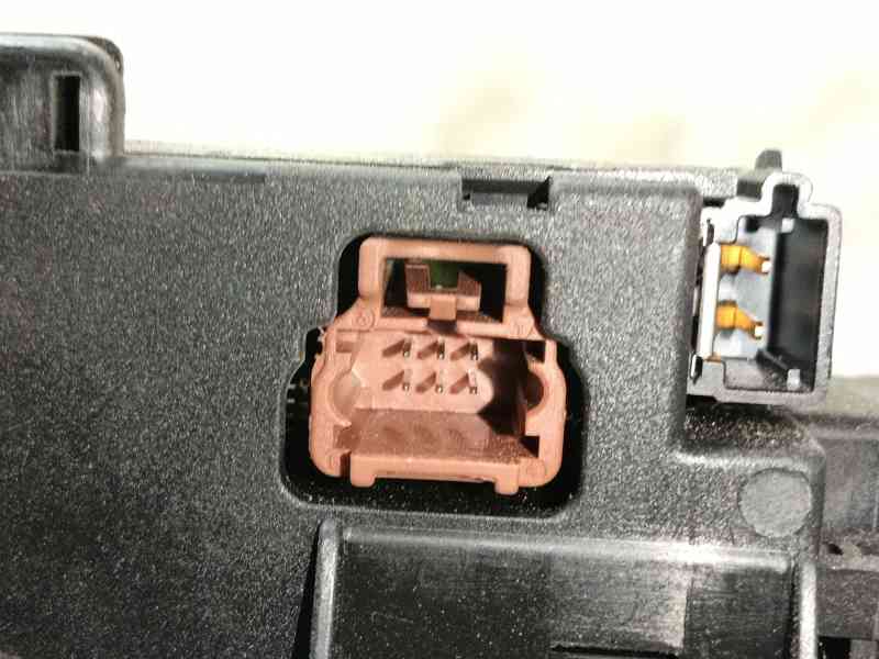 Recambio de mando multifuncion para peugeot 206 hatchback (2a/c) 1.4 hdi eco 70 referencia OEM IAM 6239AE 96477526XT 