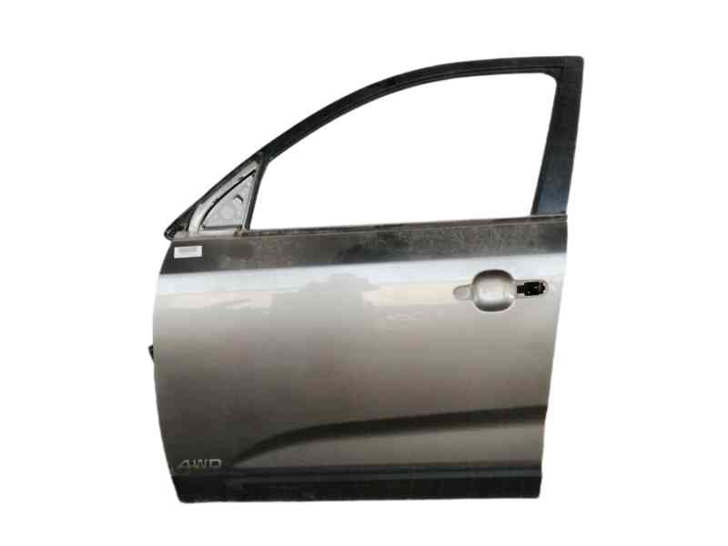 Recambio de puerta delantera izquierda para kia sorento emotion 4wd referencia OEM IAM 761112P010  760032P010