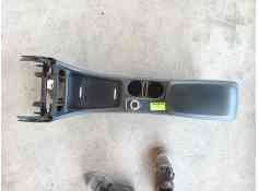 Recambio de apoyabrazos central para mercedes-benz clase gla (x156) gla 220 d (156.903) referencia OEM IAM    2